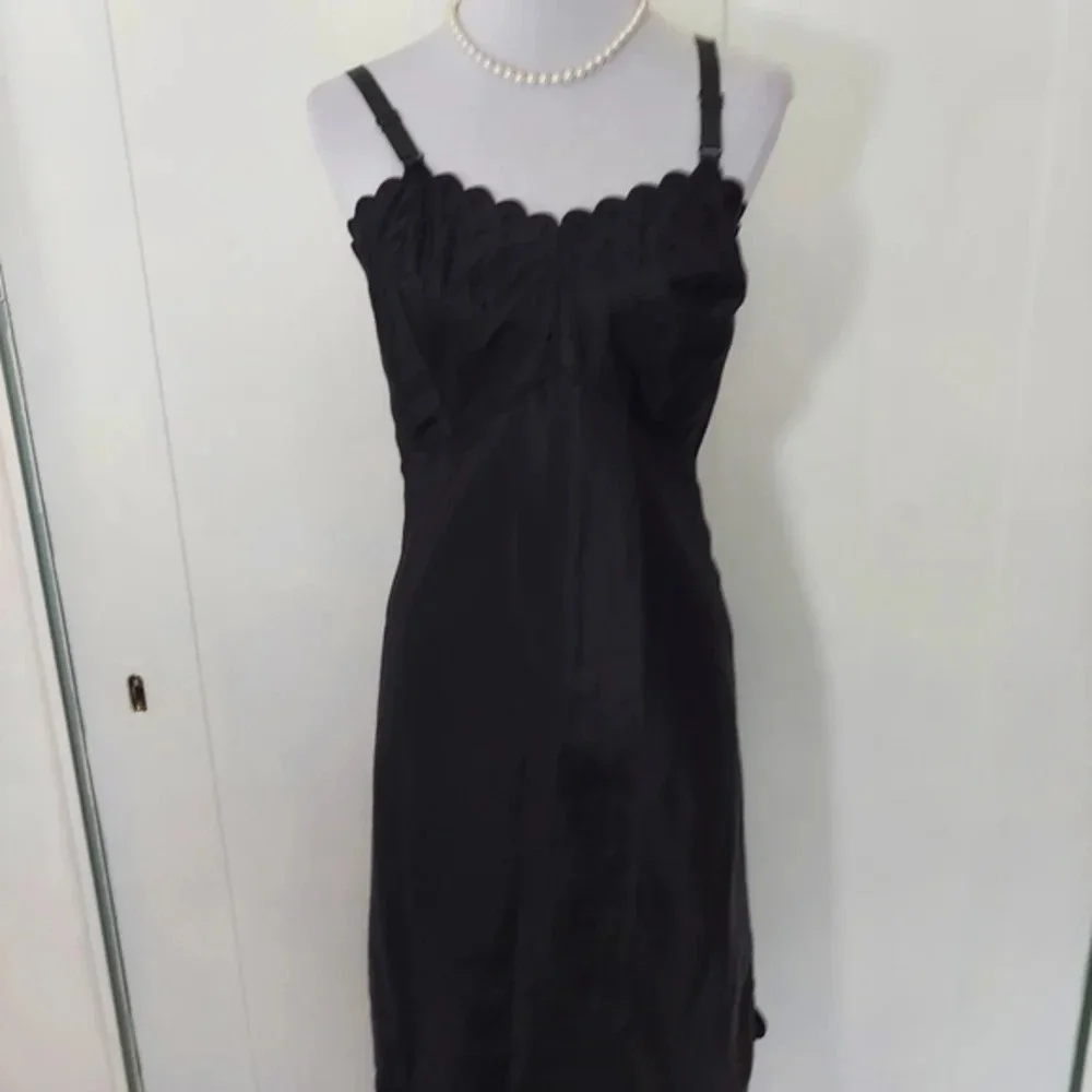 Vintage Black Barbizon Candie Tafredda Scalloped Edges Sexy Unique‎ Slip Dress - Picture 16 of 16